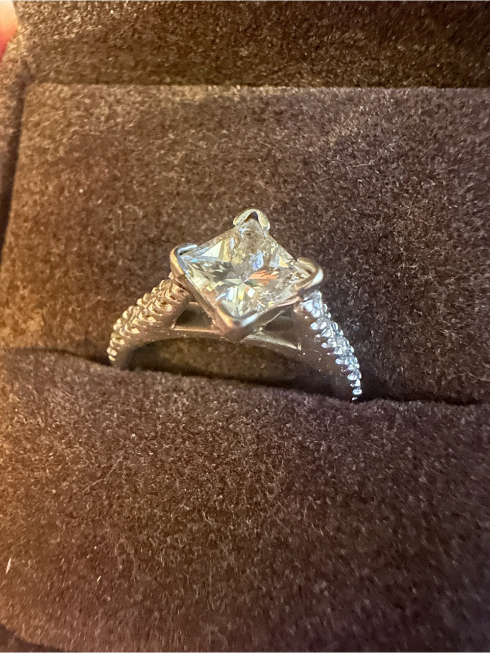 Princess-Cut Yellow Diamond engagement ring Split Shank in 14K white gold